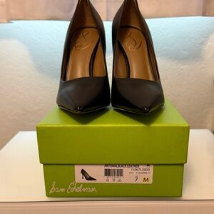 Sam Edelman Antonia Black Leather Pumps - Size 7